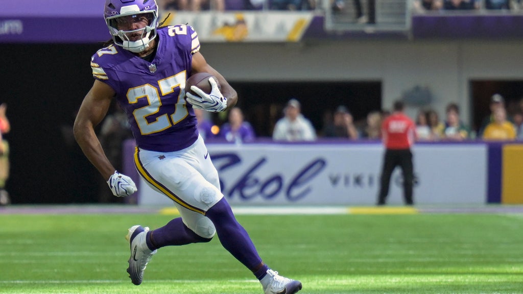 Vikings return RB Jordan Mason from injured reserve after broken thumb kept him out last 4 games — WCCO / CBS Minnesota, Bloomington Sports news
