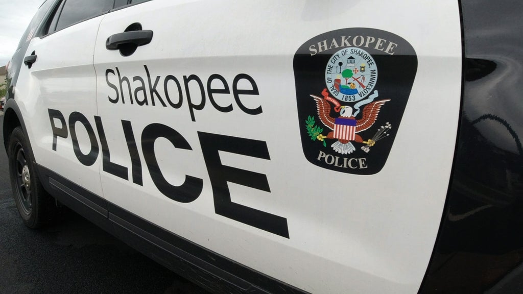 18-year-old charged with second-degree murder after Shakopee man found shot in park — WCCO / CBS Minnesota, Bloomington Community news