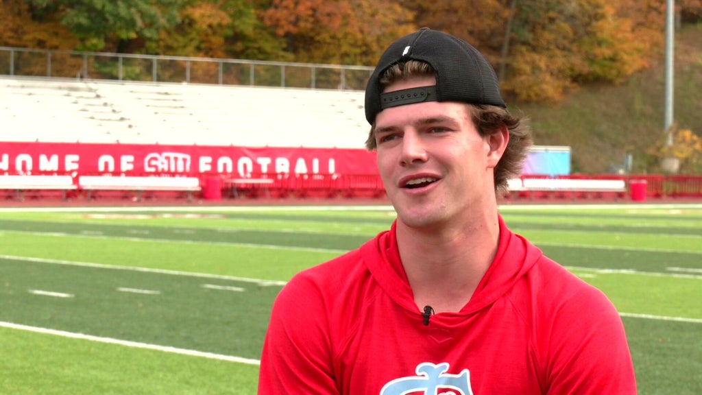 St. John's wide receiver Riley Schwellenbach finding success on the gridiron and baseball field — WCCO / CBS Minnesota, Bloomington Schools news