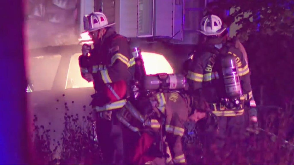 Fire destroys home, detached garage in St. Louis Park, city officials say — WCCO / CBS Minnesota, Bloomington Sports news