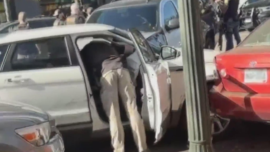 4 men arrested after "traveling dangerously" across Minneapolis in stolen car, sheriff says — WCCO / CBS Minnesota, Bloomington Business news