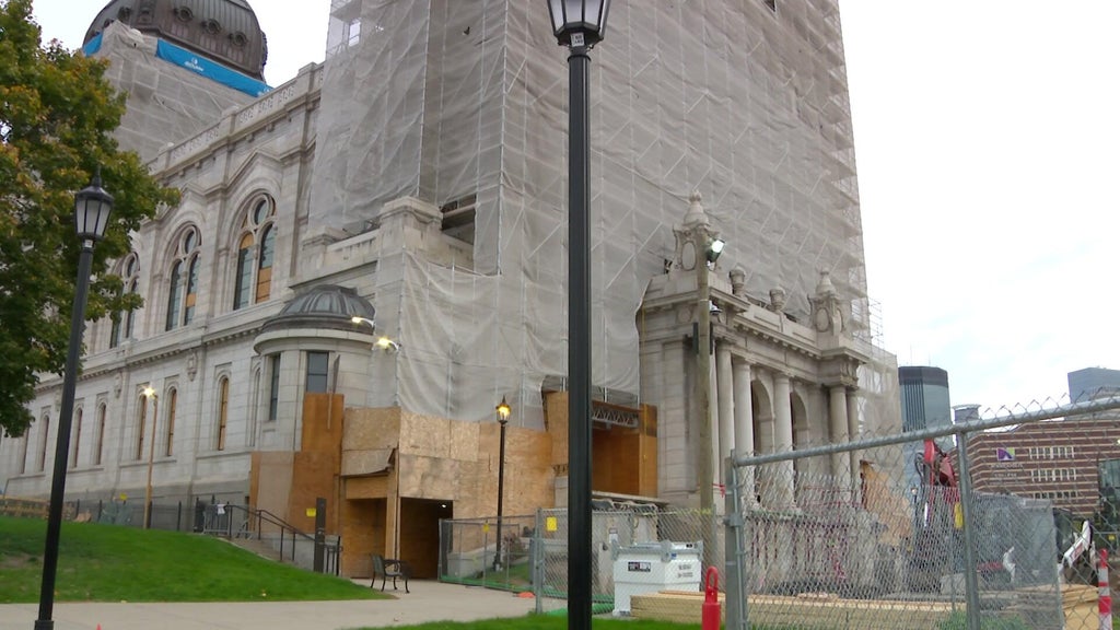 No charges yet after break-in at Basilica of St. Mary in Minneapolis — Bloomington Business news