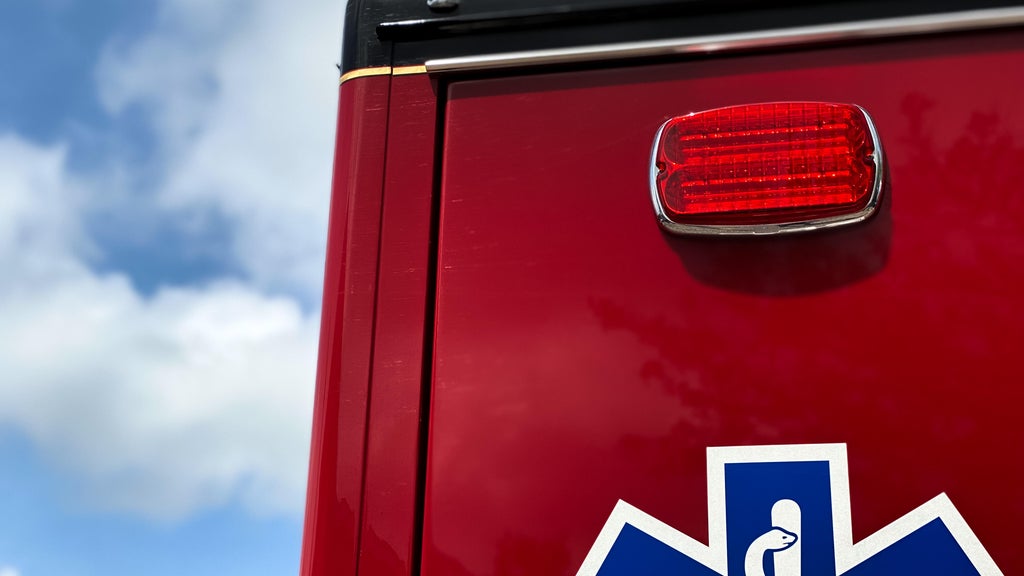 Man, 42, fatally struck by combine in southern Minnesota — WCCO / CBS Minnesota, Bloomington Health news