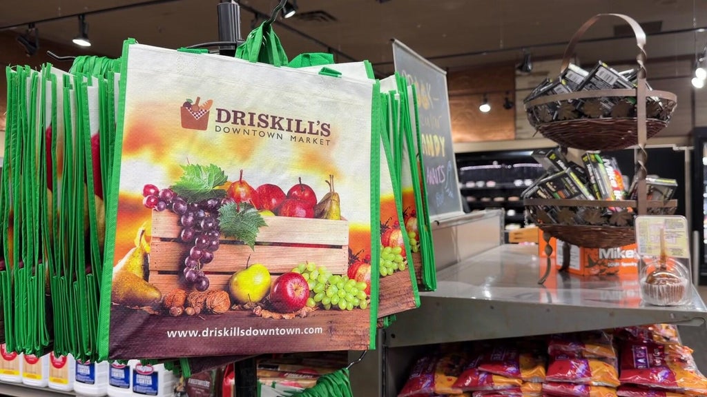 Hopkins grocery store seeks community support amid sales struggles — WCCO / CBS Minnesota, Bloomington Government news