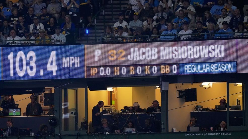 Brewers' Jacob Misiorowski sets World Series velocity record on his first pitch — Fox 11 Green Bay Sports, Bloomington Sports news