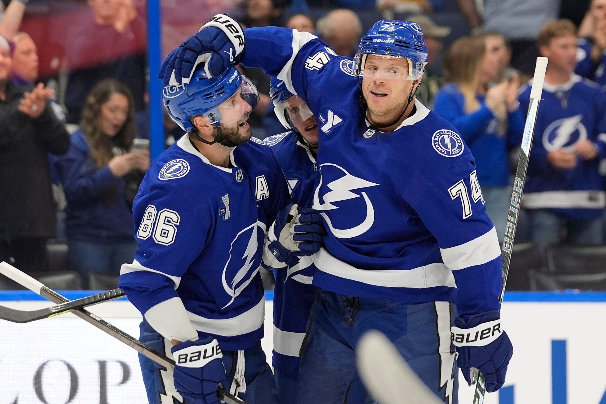 Carlson scores twice to help the Lightning beat the Wild 3-2 — KSTP 5, Bloomington Business news