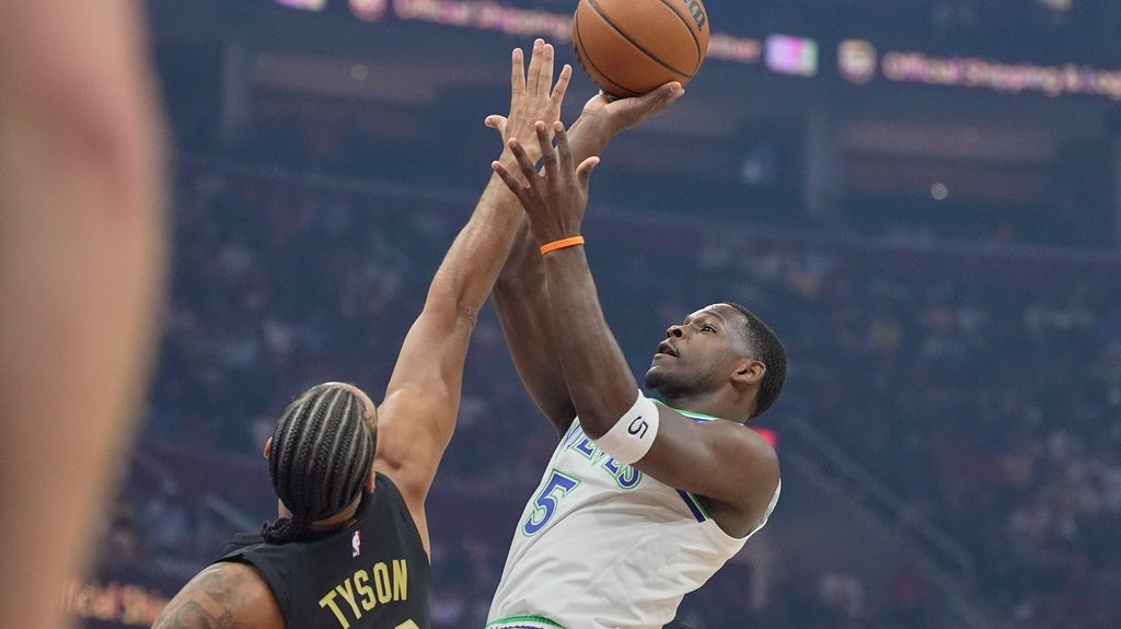 Timberwolves star Anthony Edwards officially undergoes successful surgery — Bloomington Health news