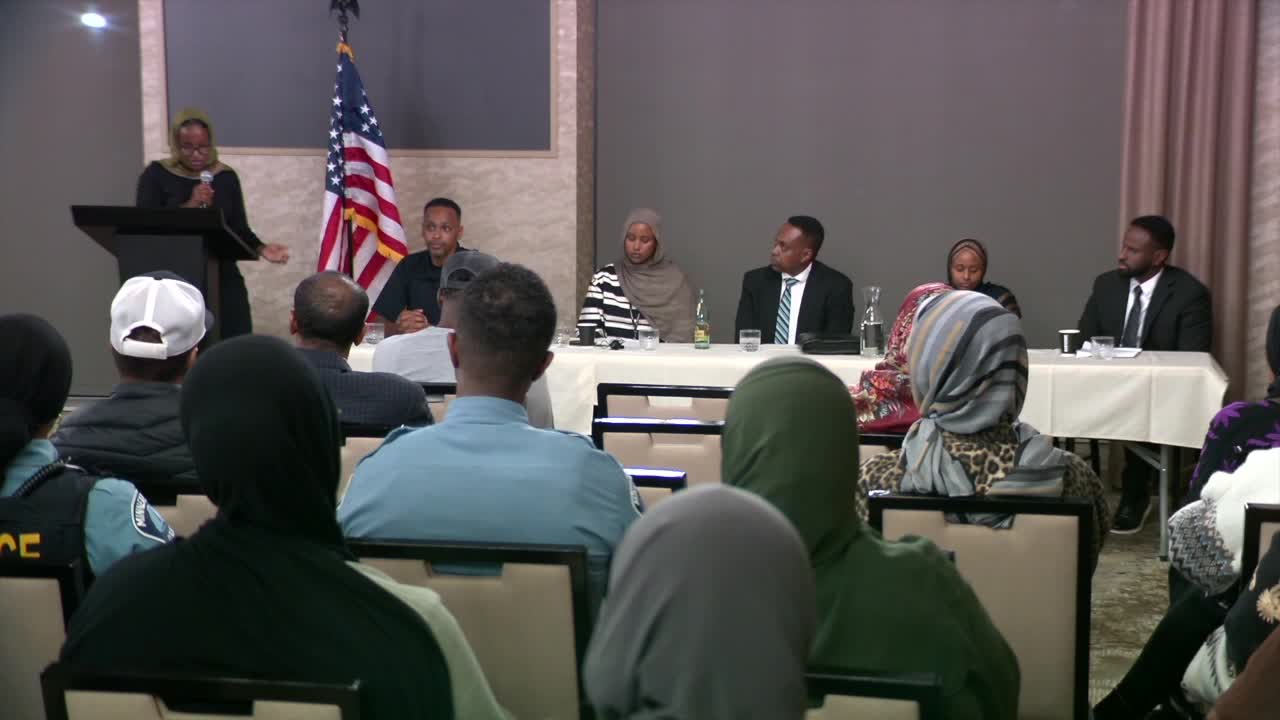 Somali-American police officers address gang violence at town hall; community shares possible solutions — KSTP 5, Bloomington Business news