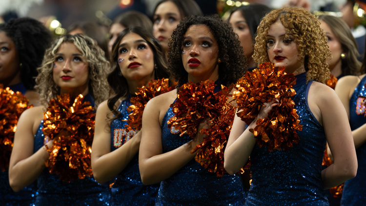Here's what we know about the service member who fell at the UTSA football game — KHOU 11 (Houston), Bloomington Sports news