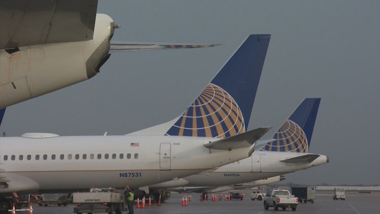 United flight from Grand Cayman to Houston declares emergency, lands safely — KENS 5 (San Antonio), Bloomington Community news