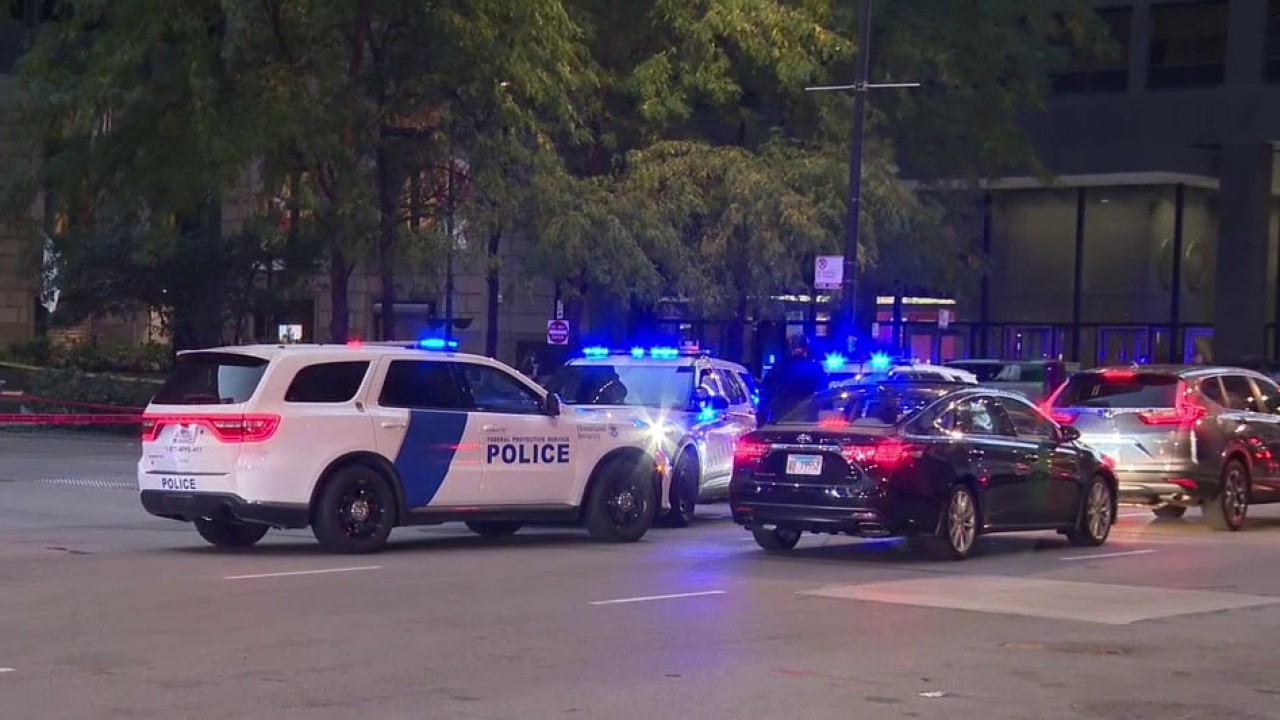 Reports of shots fired prompt investigation outside Chicago federal building — FOX 9, Bloomington Schools news