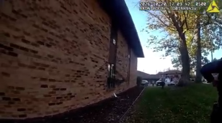 Watch: Deer seen crashing through apartment window in Wisconsin — FOX 9, Bloomington Community news