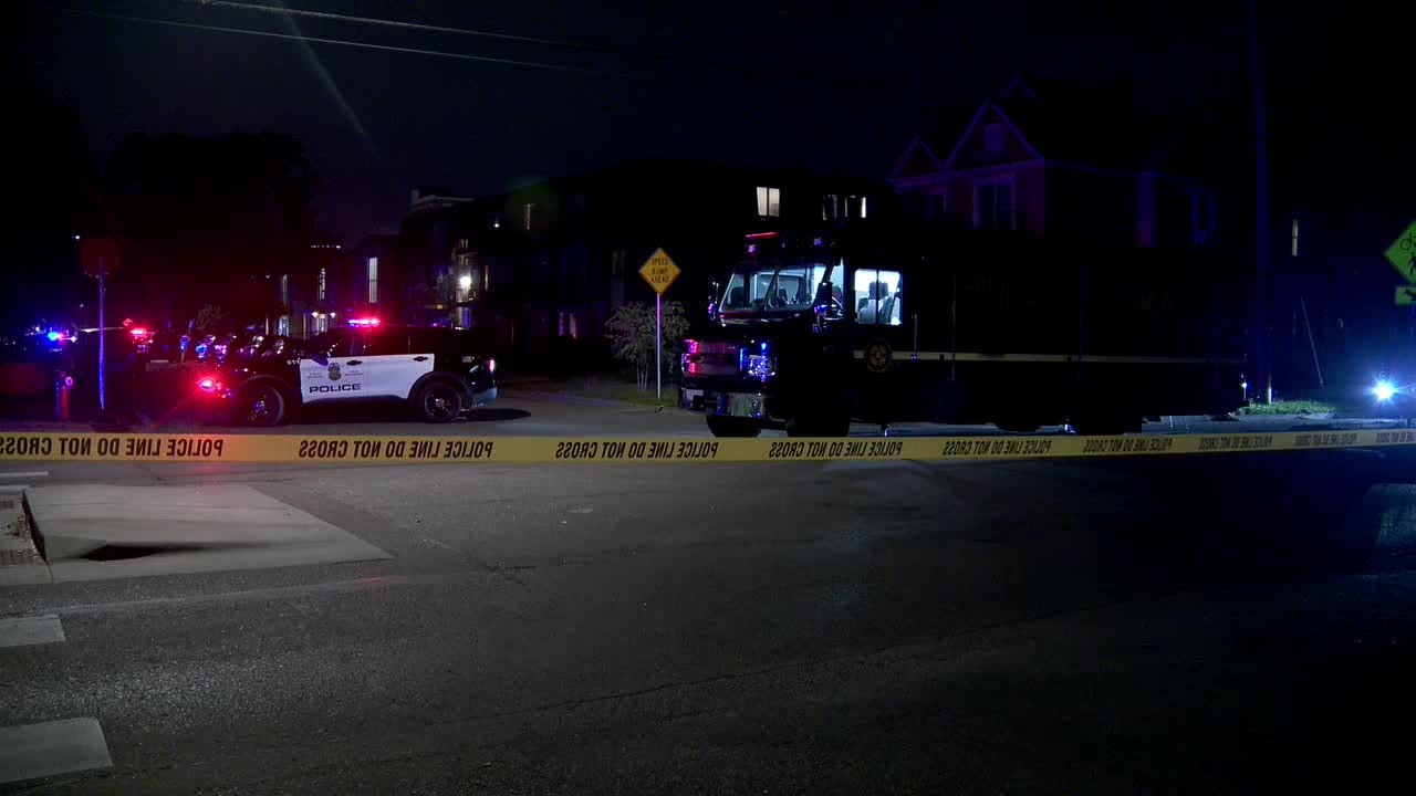 Minneapolis armed carjacking: Officer's gun goes off, 16-year-old arrested — FOX 9, Bloomington Community news