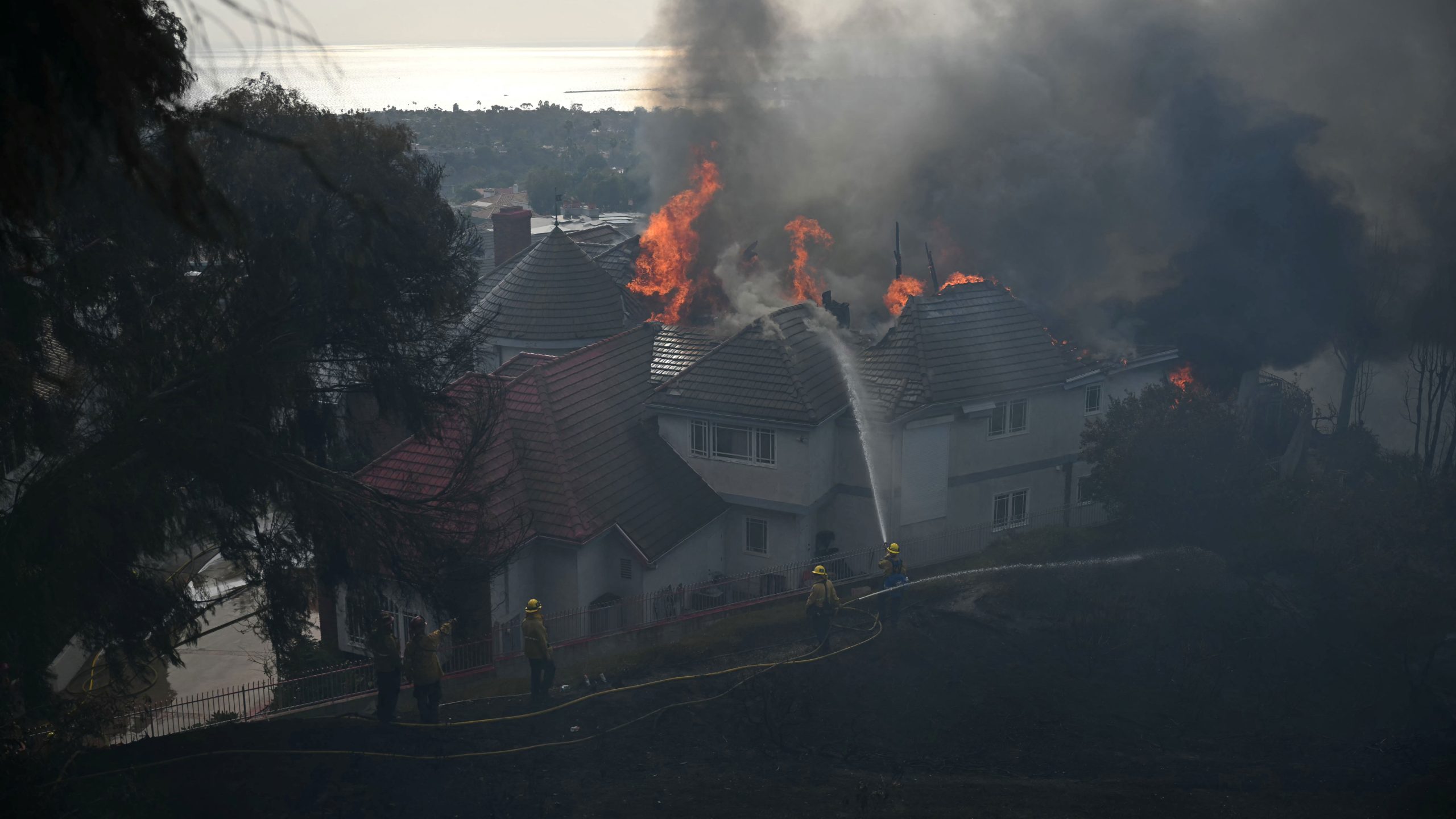 Norte Fire in California threatens homes, forces evacuations — FOX 9, Bloomington Community news