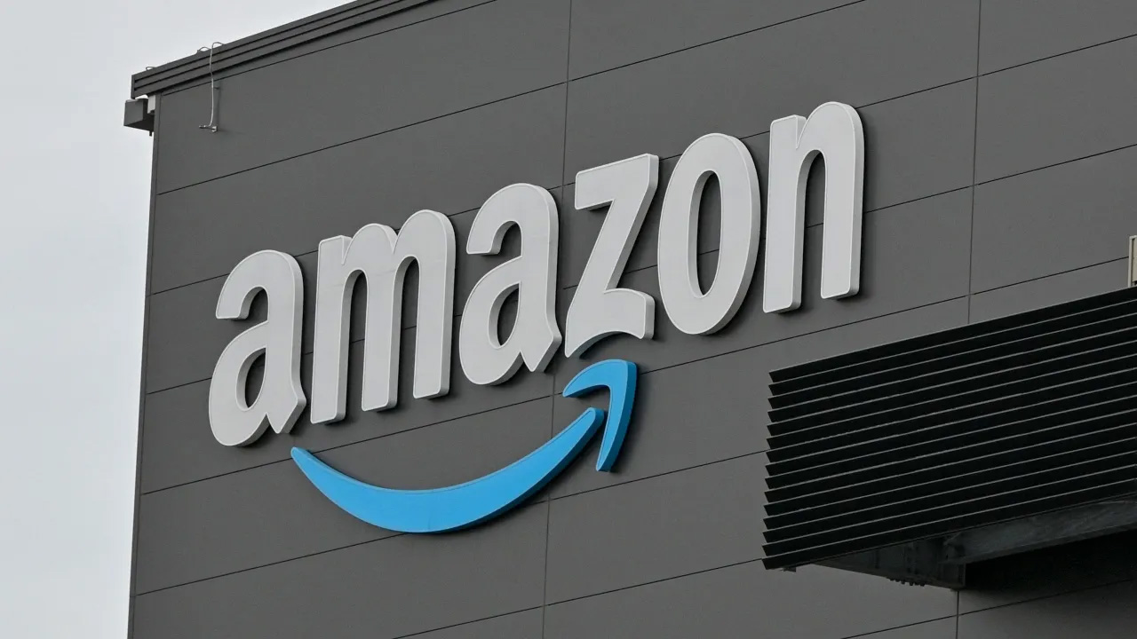 Amazon to hire more than 300,000 US workers for holiday shopping rush — FOX 9, Bloomington Business news