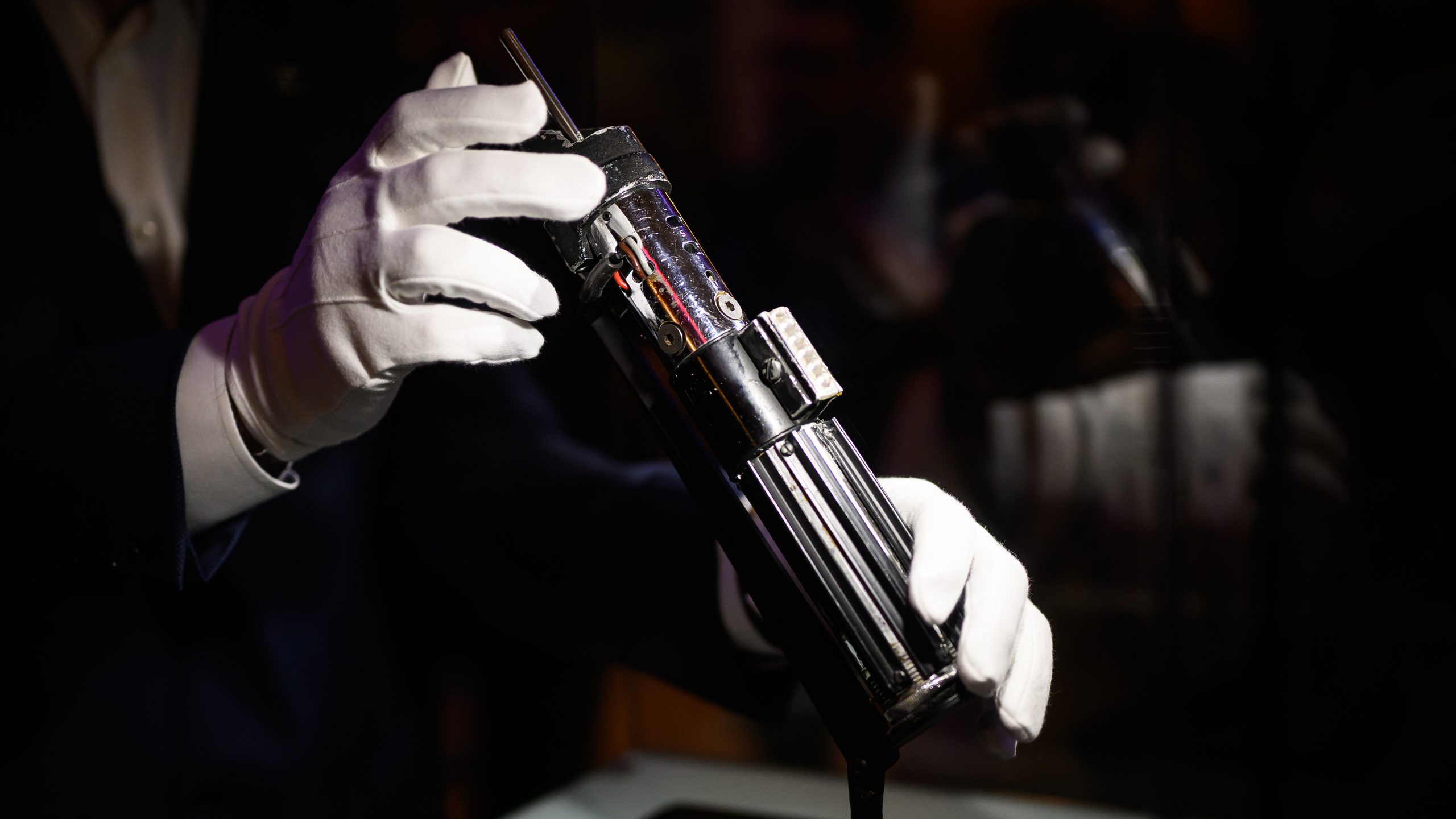 Darth Vader's 'Empire Strikes Back' lightsaber goes up for auction — FOX 9, Bloomington Community news