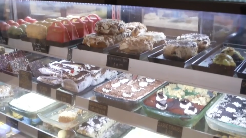 Haraz brings Yemeni coffee and unique crunchy pastries to Pembroke Pines — WSVN Entertainment, Bloomington Business news